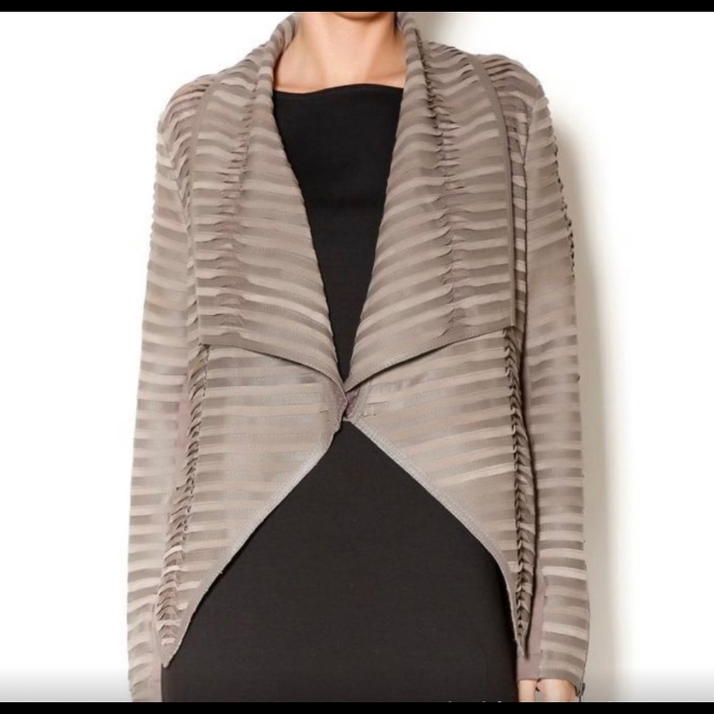 My tribe beige suede and leather jacket. moto. Asymmetrical